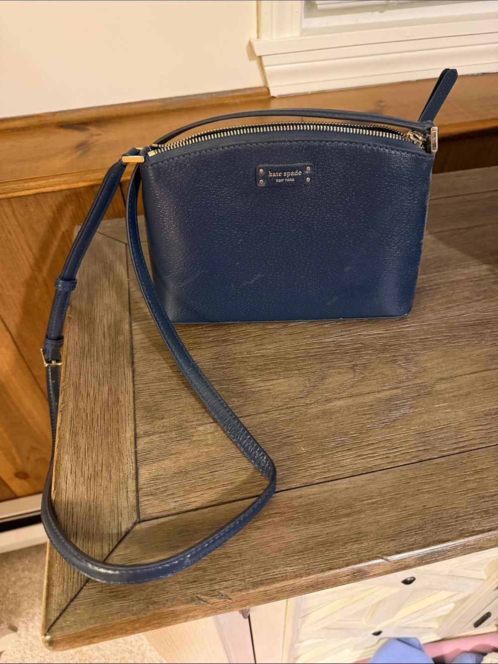 kate spade New York Jeanne small pebbled leather crossbody bag